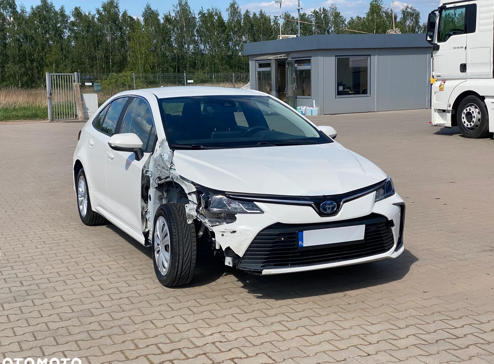 Toyota Corolla cena 59800 przebieg: 166919, rok produkcji 2022 z Rzeszów małe 379